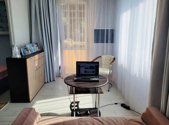 Продам однокомнатную (1-комн.) квартиру, Волжская (Центральный р-н) ул, 34/4, Сочи г