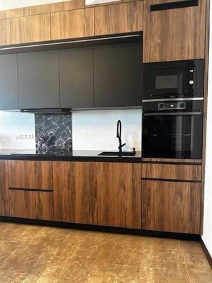 Продам трехкомнатную (3-комн.) квартиру, Варшавское ш, 170Ек8, Москва г