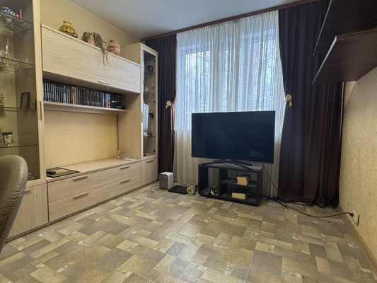 Продам трехкомнатную (3-комн.) квартиру, 44, Новосиньково п