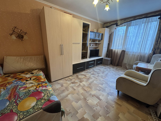 Продам трехкомнатную (3-комн.) квартиру, 44, Новосиньково п