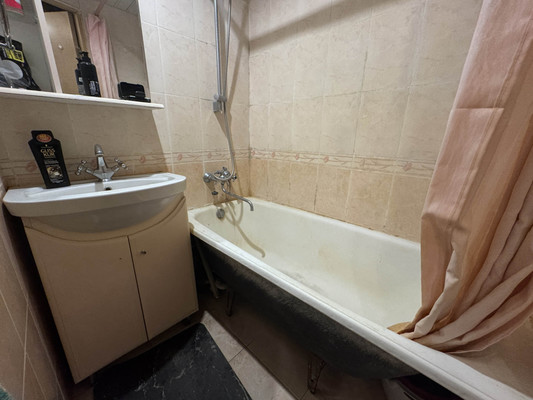 Продам трехкомнатную (3-комн.) квартиру, 44, Новосиньково п