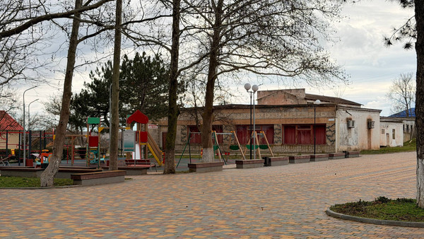 Продам ресторан 600 м2, Ленина ул, 4, Ивановка с