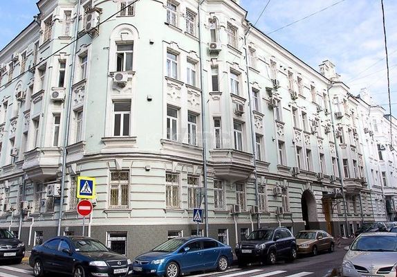 Сдам коммерческое помещение 110 м2, Столовый пер, 6, Москва г