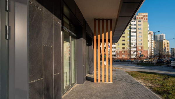 Продам однокомнатную (1-комн.) квартиру, Генерала Челнокова ул, 27, Калининград г