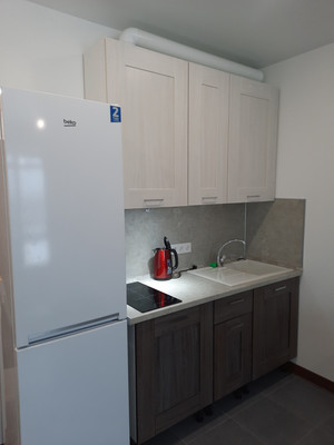 Продам однокомнатную (1-комн.) квартиру, Тюменский проезд, 3к8, Москва г