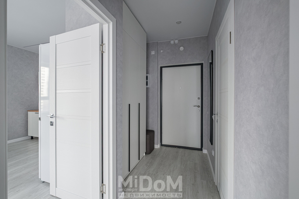 Сдам однокомнатную (1-комн.) квартиру, Среднерогатская ул, 11к2, Санкт-Петербург г