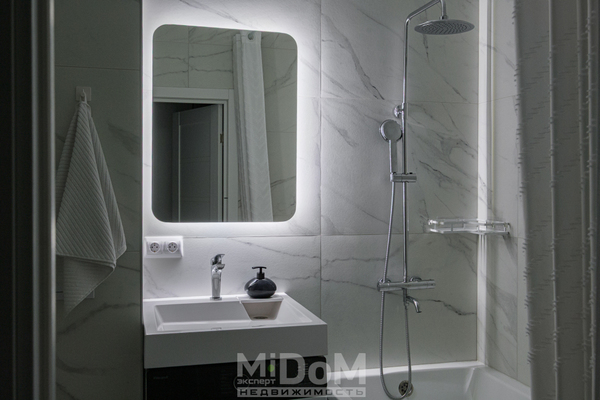 Сдам однокомнатную (1-комн.) квартиру, Среднерогатская ул, 11к2, Санкт-Петербург г