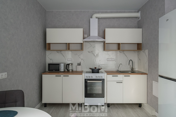 Сдам однокомнатную (1-комн.) квартиру, Среднерогатская ул, 11к2, Санкт-Петербург г