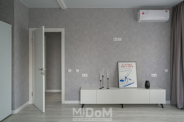 Сдам однокомнатную (1-комн.) квартиру, Среднерогатская ул, 11к2, Санкт-Петербург г