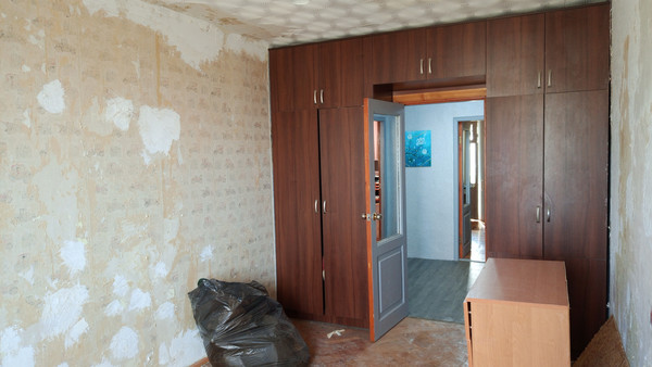 Продам трехкомнатную (3-комн.) квартиру, Аральская ул, 71, Симферополь г