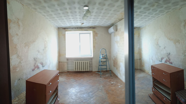 Продам трехкомнатную (3-комн.) квартиру, Аральская ул, 71, Симферополь г