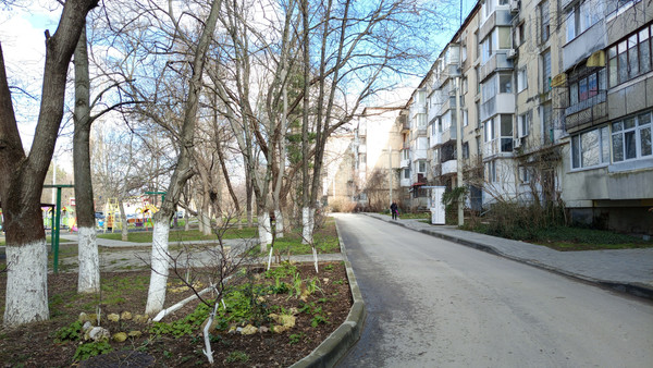 Продам трехкомнатную (3-комн.) квартиру, Аральская ул, 71, Симферополь г