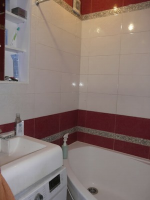 Продам трехкомнатную (3-комн.) квартиру, Портовая ул, 370, Ростов-на-Дону г