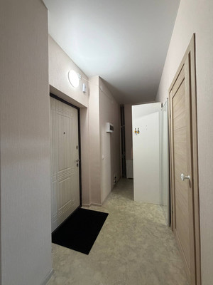 Продам однокомнатную (1-комн.) квартиру, Самаровская ул, 8к1, Ханты-Мансийск г