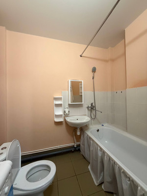 Продам однокомнатную (1-комн.) квартиру, Самаровская ул, 8к1, Ханты-Мансийск г