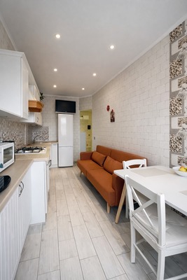 Продам однокомнатную (1-комн.) квартиру, Имени Ю. Гагарина парк, 16Б, Калининград г