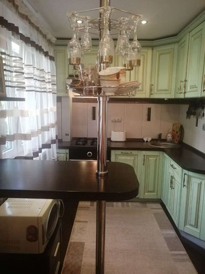 Продам трехкомнатную (3-комн.) квартиру, Лесопильная ул, 59, Калининград г