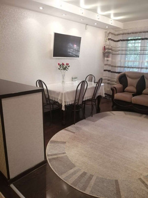 Продам трехкомнатную (3-комн.) квартиру, Лесопильная ул, 59, Калининград г