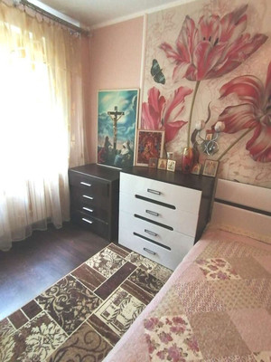 Продам трехкомнатную (3-комн.) квартиру, Лесопильная ул, 59, Калининград г