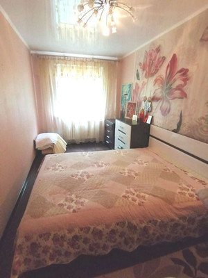 Продам трехкомнатную (3-комн.) квартиру, Лесопильная ул, 59, Калининград г