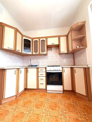 Продам двухкомнатную (2-комн.) квартиру, Ясная ул, 3, Калининград г