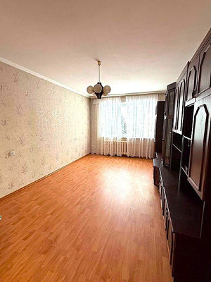 Продам двухкомнатную (2-комн.) квартиру, Ясная ул, 3, Калининград г