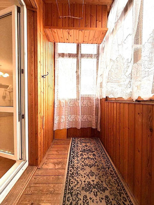 Продам двухкомнатную (2-комн.) квартиру, Ясная ул, 3, Калининград г