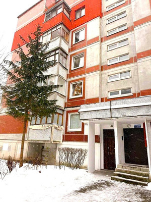 Продам двухкомнатную (2-комн.) квартиру, Ясная ул, 3, Калининград г