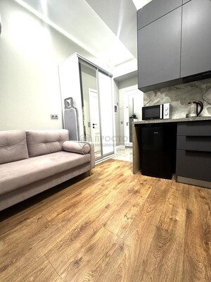 Продам однокомнатную (1-комн.) квартиру, Смоленский б-р, 24с2, Москва г