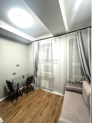 Продам однокомнатную (1-комн.) квартиру, Смоленский б-р, 24с2, Москва г