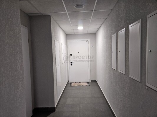 Продам двухкомнатную (2-комн.) квартиру, Михайлова ул, 30Ак2, Москва г