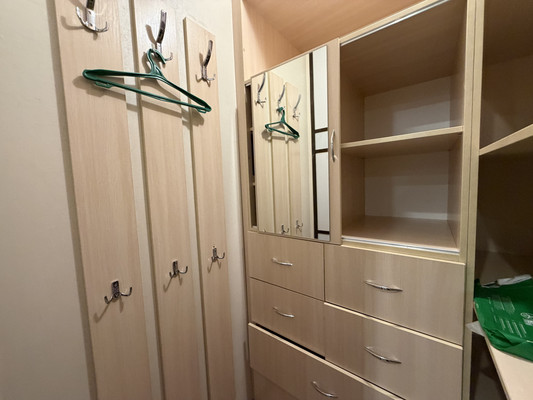 Сдам трехкомнатную (3-комн.) квартиру, Киевская ул, 116, Симферополь г