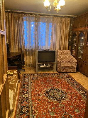 Продам двухкомнатную (2-комн.) квартиру, Шолохова ул, 6, Москва г