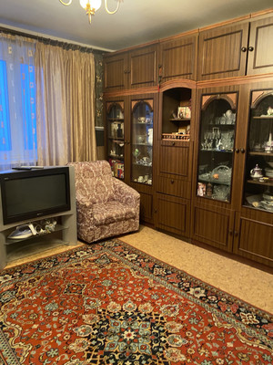 Продам двухкомнатную (2-комн.) квартиру, Шолохова ул, 6, Москва г