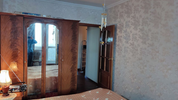 Продам двухкомнатную (2-комн.) квартиру, Шолохова ул, 6, Москва г