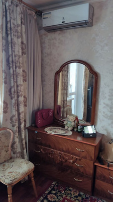 Продам двухкомнатную (2-комн.) квартиру, Шолохова ул, 6, Москва г