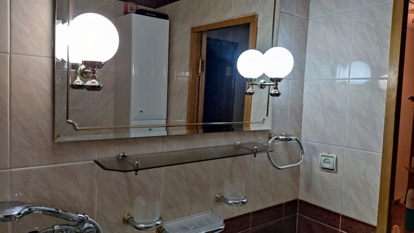 Продам двухкомнатную (2-комн.) квартиру, Шолохова ул, 6, Москва г