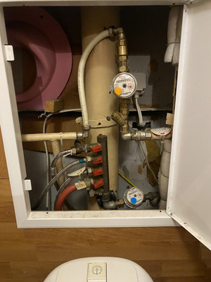 Продам двухкомнатную (2-комн.) квартиру, Шолохова ул, 6, Москва г