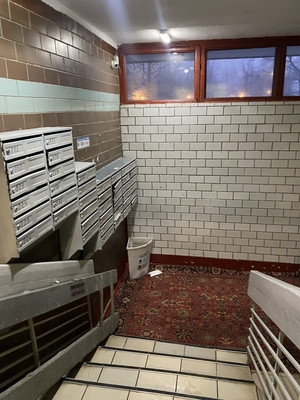 Продам двухкомнатную (2-комн.) квартиру, Шолохова ул, 6, Москва г