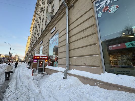 Продам коммерческое помещение 478 м2, Валовая ул, 8/18, Москва г