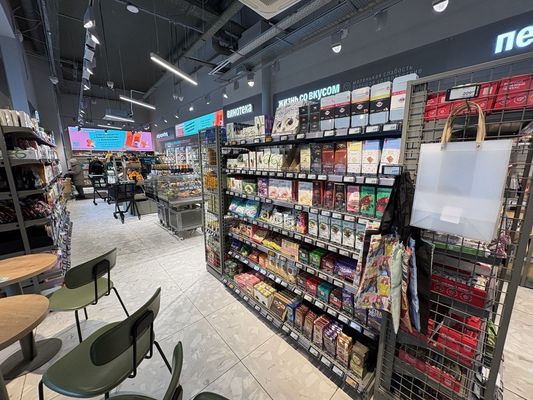 Продам коммерческое помещение 478 м2, Валовая ул, 8/18, Москва г