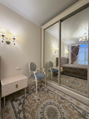 Продам трехкомнатную (3-комн.) квартиру, Тлостанова ул, 32кВ1, Нальчик г