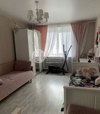 Продам трехкомнатную (3-комн.) квартиру, Силикат мкр, 12А, Котельники г