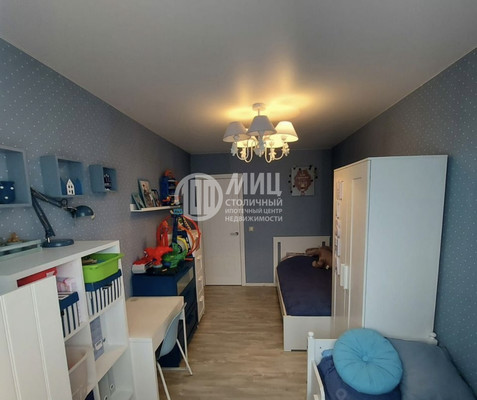 Продам трехкомнатную (3-комн.) квартиру, Силикат мкр, 12А, Котельники г