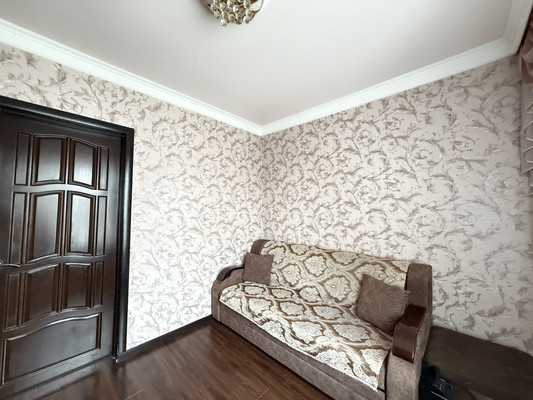 Продам двухкомнатную (2-комн.) квартиру, Мальбахова ул, 119, Нальчик г