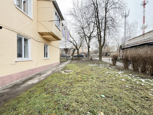 Продам двухкомнатную (2-комн.) квартиру, Мальбахова ул, 119, Нальчик г