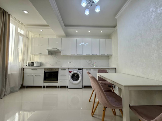 Продам трехкомнатную (3-комн.) квартиру, Маршала Жукова пр-кт, 25, Ростов-на-Дону г