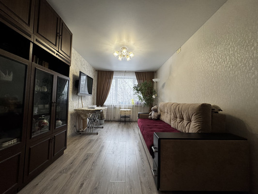 Продам трехкомнатную (3-комн.) квартиру, Звездная ул, 8, Балашиха г