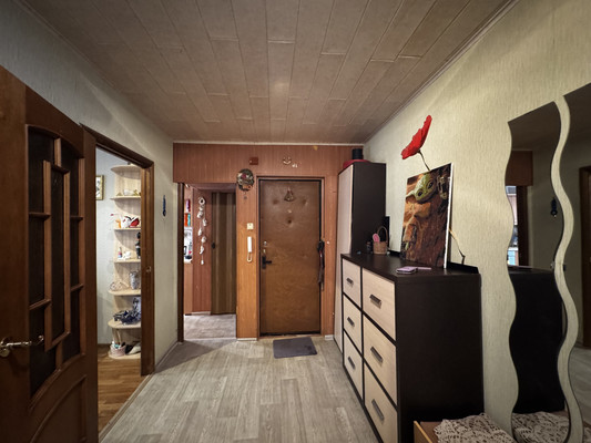 Продам трехкомнатную (3-комн.) квартиру, Звездная ул, 8, Балашиха г