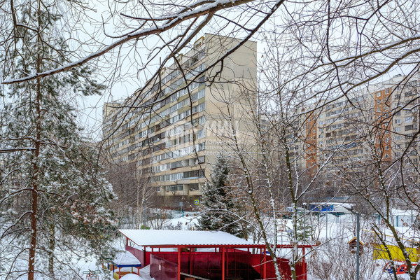 Продам однокомнатную (1-комн.) квартиру, Старобитцевская ул, 11, Москва г